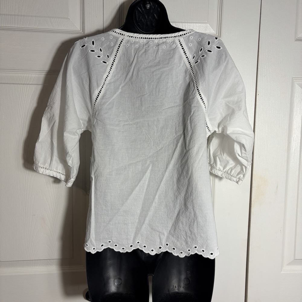GAP Eyelet Lace Shirt Women XS White Embroidered Short Sleeve 100% Cotton Blouse - Picture 3 of 7
